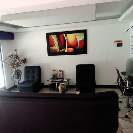 Hotel Parque 70 Medellín Zewnętrze zdjęcie