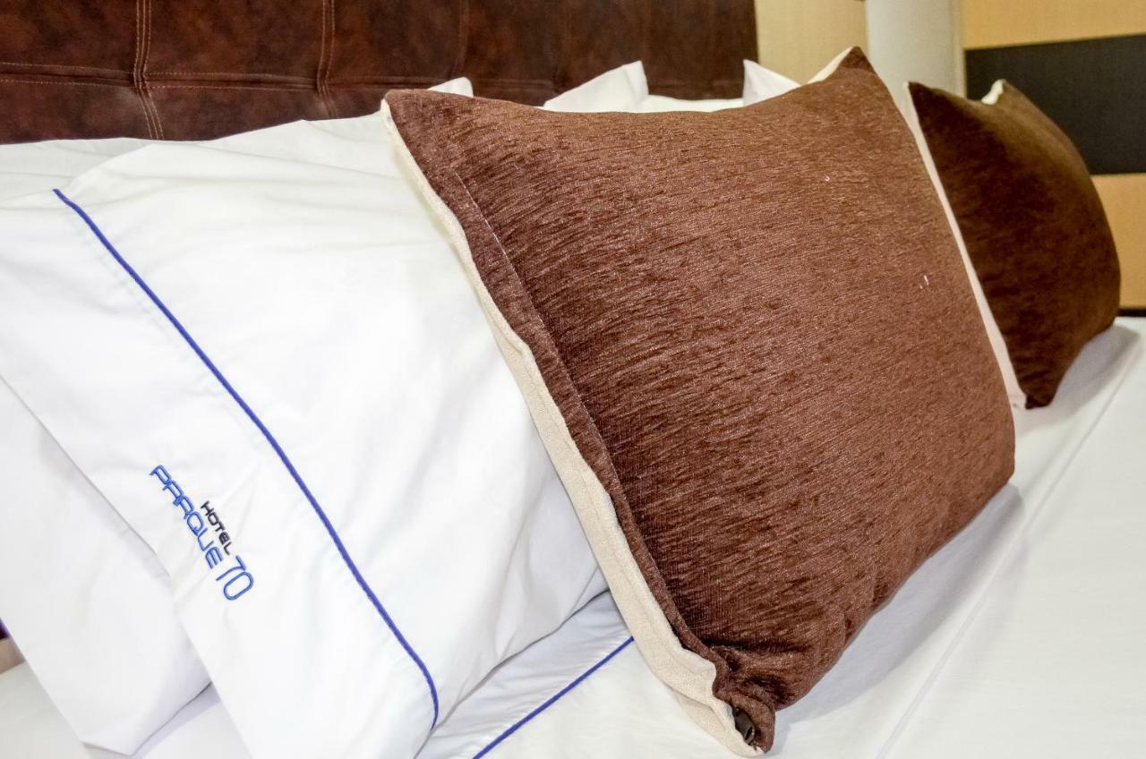 Hotel Parque 70 Medellín Zewnętrze zdjęcie