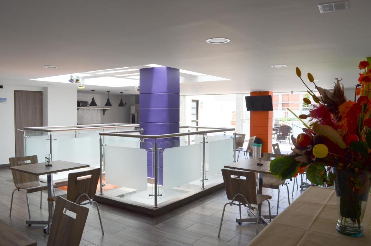 Hotel Parque 70 Medellín Zewnętrze zdjęcie